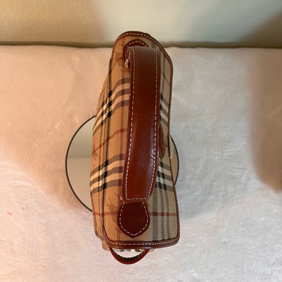 BURBERRYS VINTAGE HAYMARKET HANDBAG - Picture 5 of 8